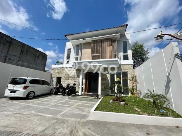 For Sale Rumah 4 Kamar Lokasi Ideal Bagus dan Strategis di Mlati For Sale Rumah 4 Kamar Lokasi Ideal Bagus dan Strategis di Mlati