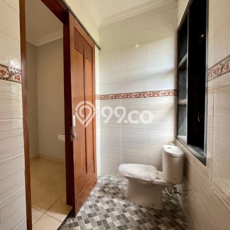 Dijual Rumah 4 Kamar Lokasi Ideal Bagus dan Strategis di Depok Dijual Rumah 4 Kamar Lokasi Ideal Bagus dan Strategis di Depok