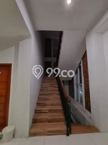 Unit Komersial Dijual di Sleman LT 272m2 & LB 400m2 Unit Komersial Dijual di Sleman LT 272m2 & LB 400m2