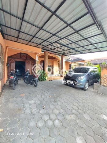Rumah Minimalis 3 KT LT 286m2 di Maguwoharjo Rumah Minimalis 3 KT LT 286m2 di Maguwoharjo