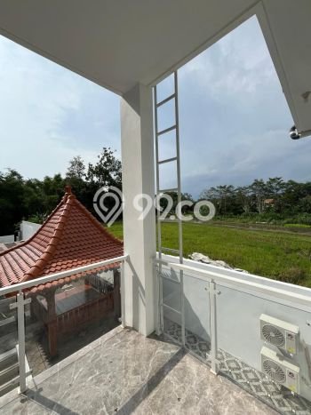 Rumah Eksklusif Siap Huni LT 734m2 di Bantul, Bantul Rumah Eksklusif Siap Huni LT 734m2 di Bantul, Bantul