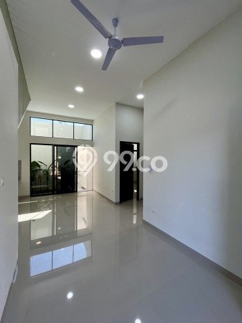 For Sale Rumah 4 Kamar Lokasi Strategis Bagus dan Strategis di Depok For Sale Rumah 4 Kamar Lokasi Strategis Bagus dan Strategis di Depok