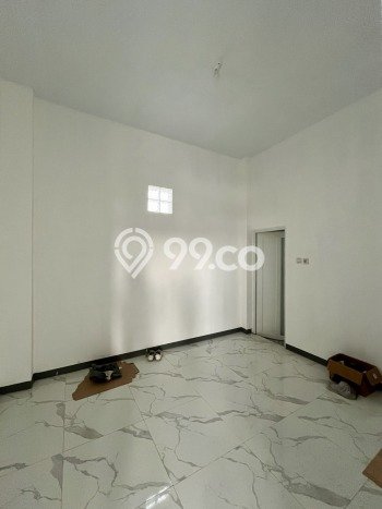 Unit Kost Dijual di Depok dengan 27 Kamar Tidur & Luas Bangunan 625m2 Unit Kost Dijual di Depok dengan 27 Kamar Tidur & Luas Bangunan 625m2