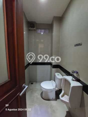 Dijual Rumah Kost di Condong Catur, Sleman, 11 KT, 12 KM, Bangunan 450m2 Dijual Rumah Kost di Condong Catur, Sleman, 11 KT, 12 KM, Bangunan 450m2