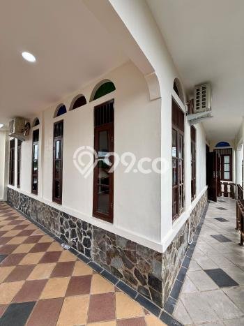 Komersial Dijual di Depok LT 184m2, LB 260m2 Solusi Investasi Cerdas Komersial Dijual di Depok LT 184m2, LB 260m2 Solusi Investasi Cerdas
