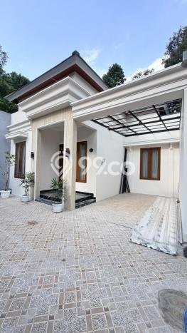 For Sale Rumah 3 Kamar Lokasi Ideal Bagus dan Strategis di Ngemplak For Sale Rumah 3 Kamar Lokasi Ideal Bagus dan Strategis di Ngemplak