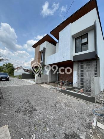 Rumah Modern Minimalis 3 Kamar Bisa Langsung Pindah di Kalasan Rumah Modern Minimalis 3 Kamar Bisa Langsung Pindah di Kalasan