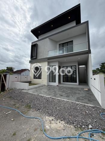 Dijual Rumah Strategis Bagus Punya 4 KT di Depok Sleman SHM Dijual Rumah Strategis Bagus Punya 4 KT di Depok Sleman SHM