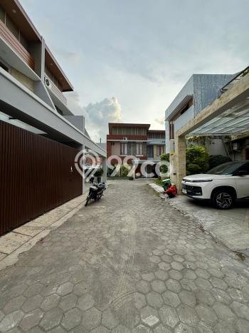 Rumah Modern Cantik 4 KT Bisa Langsung Pindah di Banguntapan Rumah Modern Cantik 4 KT Bisa Langsung Pindah di Banguntapan