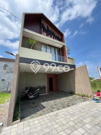 Dijual Rumah 6 Kamar Lokasi Strategis Nyaman dan Strategis di Ngaglik Dijual Rumah 6 Kamar Lokasi Strategis Nyaman dan Strategis di Ngaglik
