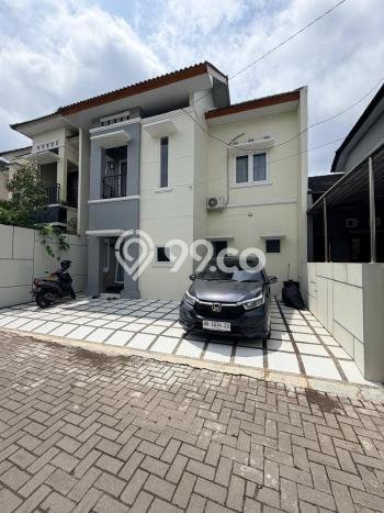 Rumah Strategis Modern Lb 120m2 di Ngaglik, Sleman Rumah Strategis Modern Lb 120m2 di Ngaglik, Sleman
