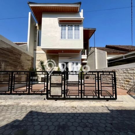 Rumah Modern Cantik 3 KT Siap Huni di Ngaglik Rumah Modern Cantik 3 KT Siap Huni di Ngaglik