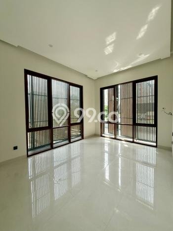 Rumah LT 120m2m² / LB 200m2m² Area Premium di Depok, Sleman Rumah LT 120m2m² / LB 200m2m² Area Premium di Depok, Sleman