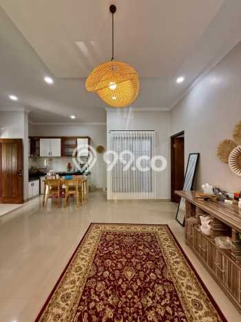 Dijual Cepat Rumah Bagus Siap Huni LB 165m2 di Ngaglik, Sleman Dijual Cepat Rumah Bagus Siap Huni LB 165m2 di Ngaglik, Sleman