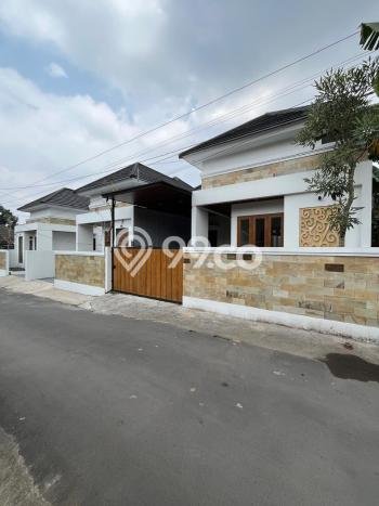 Dijual Rumah Strategis Bagus Punya 3 KT di Ngaglik Sleman SHM Dijual Rumah Strategis Bagus Punya 3 KT di Ngaglik Sleman SHM
