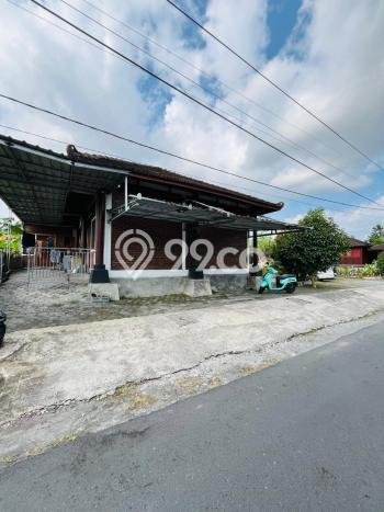FOR SALE! Vila di Pakem, Luas 644m2m², Lokasi Premium FOR SALE! Vila di Pakem, Luas 644m2m², Lokasi Premium