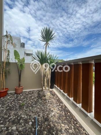 For Sale Rumah 4 Kamar Lokasi Strategis Nyaman dan Strategis di Ngaglik For Sale Rumah 4 Kamar Lokasi Strategis Nyaman dan Strategis di Ngaglik