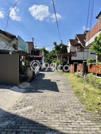 For Sale Rumah 4 Kamar Lokasi Strategis Bagus dan Strategis di Depok For Sale Rumah 4 Kamar Lokasi Strategis Bagus dan Strategis di Depok