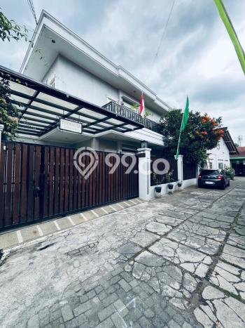 Siap Huni Hunian Elit 16 Kamar di Depok Dekat ke Mana Saja Siap Huni Hunian Elit 16 Kamar di Depok Dekat ke Mana Saja