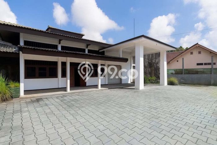 Ruko Paling Dicari LB 500m2 Dijual di Sleman Ruko Paling Dicari LB 500m2 Dijual di Sleman