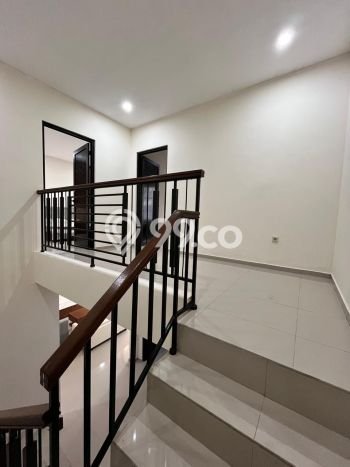 For Sale! Luxury House LT 110m2 Desain Modern di Maguwoharjo For Sale! Luxury House LT 110m2 Desain Modern di Maguwoharjo