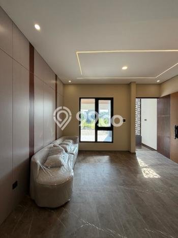 Siap Huni Rumah Mewah 5 Kamar di Depok Dekat ke Mana Saja Siap Huni Rumah Mewah 5 Kamar di Depok Dekat ke Mana Saja