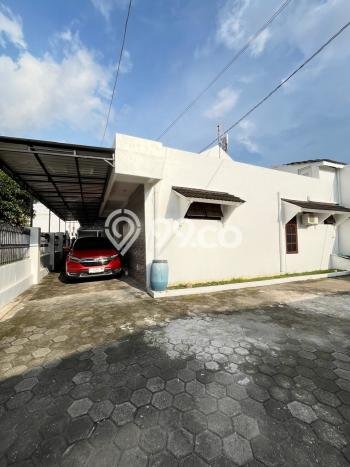 Cocok Untuk Investasi! For Sale Kost di Condong Catur 43 Kamar Cocok Untuk Investasi! For Sale Kost di Condong Catur 43 Kamar