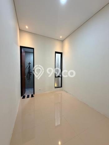 For Sale Rumah 4 Kamar Lokasi Strategis Bagus dan Strategis di Ngaglik For Sale Rumah 4 Kamar Lokasi Strategis Bagus dan Strategis di Ngaglik