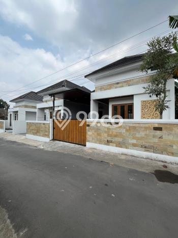 Dijual Rumah Strategis Bagus Punya 3 KT di Ngaglik Sleman SHM Dijual Rumah Strategis Bagus Punya 3 KT di Ngaglik Sleman SHM