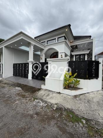 Hunian Cantik Minimalis Lb 100m2 di Ngaglik, Sleman Hunian Cantik Minimalis Lb 100m2 di Ngaglik, Sleman