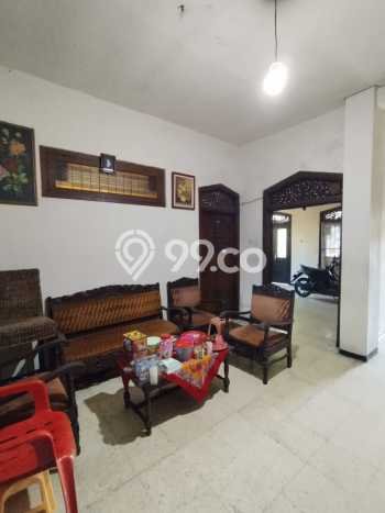 Unit Kost Dijual di Kawasan Kraton Yogyakarta dengan 12 KT Unit Kost Dijual di Kawasan Kraton Yogyakarta dengan 12 KT