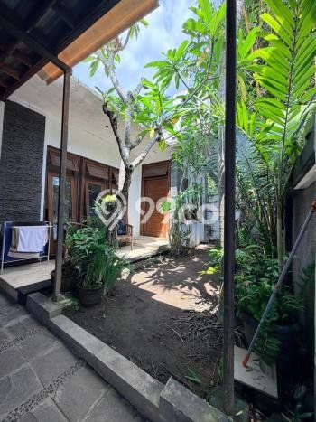 Rumah Elit Modern Tanpa Renovasi di Purwomartani Sleman Rumah Elit Modern Tanpa Renovasi di Purwomartani Sleman