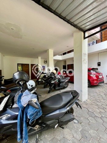 Unit Kost Dijual di Sleman dengan 27 Kamar Tidur & Luas Bangunan 372m2 Unit Kost Dijual di Sleman dengan 27 Kamar Tidur & Luas Bangunan 372m2