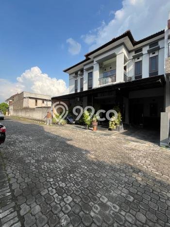 Dijual Cepat Rumah Favorit Siap Huni LB 180m2 di Umbulharjo, Yogyakarta Dijual Cepat Rumah Favorit Siap Huni LB 180m2 di Umbulharjo, Yogyakarta