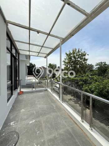 Rumah di Banguntapan, LT 108m2m², LB 160m2m² Rumah di Banguntapan, LT 108m2m², LB 160m2m²