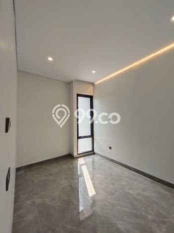 Siap Huni Rumah Mewah 5 Kamar di Ngaglik Dekat ke Mana Pun Siap Huni Rumah Mewah 5 Kamar di Ngaglik Dekat ke Mana Pun