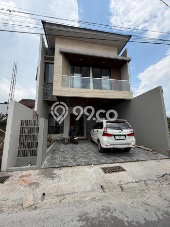 Rumah Strategis Modern Lb 140m2 di Ngaglik, Sleman Rumah Strategis Modern Lb 140m2 di Ngaglik, Sleman