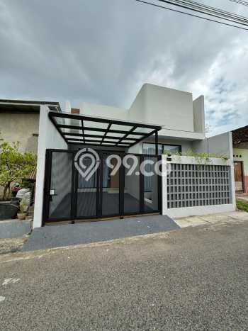 Rumah Modern Minimalis 2 KT Bisa Langsung Pindah di Banguntapan Rumah Modern Minimalis 2 KT Bisa Langsung Pindah di Banguntapan