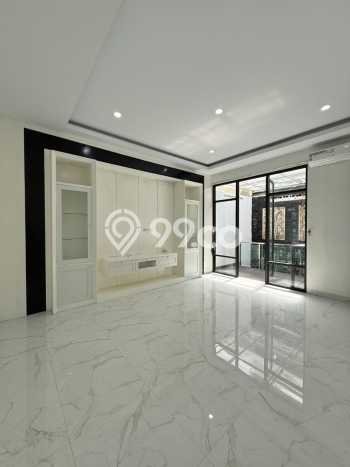 Rumah di Banguntapan, LT 108m2m², LB 160m2m² Rumah di Banguntapan, LT 108m2m², LB 160m2m²