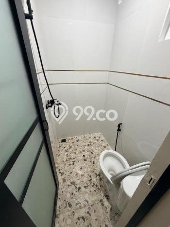 Aset Investasi! Rumah Kost Dijual di Ngaglik, Sleman, 9 KT, 7 KM, Luas 128m2 Aset Investasi! Rumah Kost Dijual di Ngaglik, Sleman, 9 KT, 7 KM, Luas 128m2
