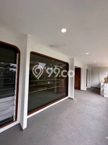 Hunian Mewah LB 600m2 Siap Huni Desain Elegan di Pondok Indah, Jakarta Selatan Hunian Mewah LB 600m2 Siap Huni Desain Elegan di Pondok Indah, Jakarta Selatan