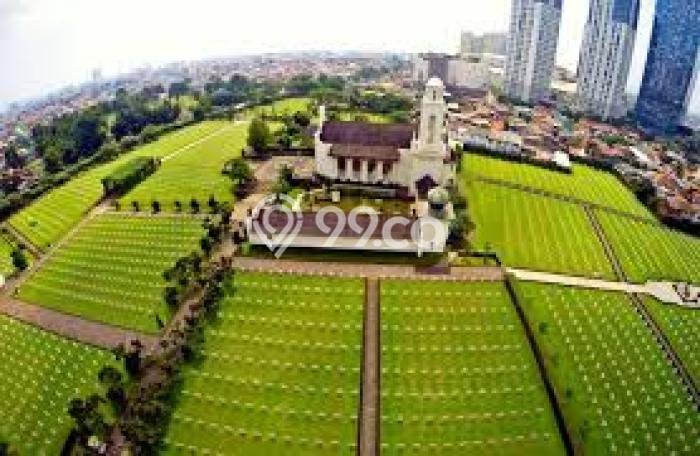 Disewakan Komersial di Menteng Jakarta Pusat LT 300m2, LB 292m2 Disewakan Komersial di Menteng Jakarta Pusat LT 300m2, LB 292m2