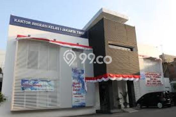 Rumah Elit Modern Siap Huni di Cawang Jakarta Timur Rumah Elit Modern Siap Huni di Cawang Jakarta Timur