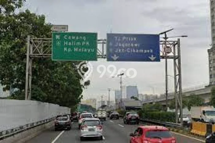 Unit Komersial Disewakan di Jakarta Timur Area Strategis Harga Kompetitif Unit Komersial Disewakan di Jakarta Timur Area Strategis Harga Kompetitif