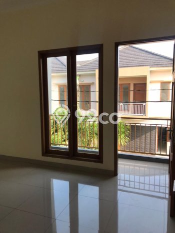 Hunian Mewah LB 200m2 Siap Huni Desain Elegan di Kebagusan, Jakarta Selatan Hunian Mewah LB 200m2 Siap Huni Desain Elegan di Kebagusan, Jakarta Selatan