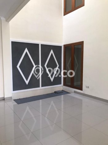 Hunian Mewah LB 200m2 Siap Huni Desain Elegan di Kebagusan, Jakarta Selatan Hunian Mewah LB 200m2 Siap Huni Desain Elegan di Kebagusan, Jakarta Selatan