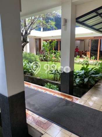 HOT OFFER Rumah Mewah 12 BR Disewakan di Jakarta Pusat Siap Pakai HOT OFFER Rumah Mewah 12 BR Disewakan di Jakarta Pusat Siap Pakai
