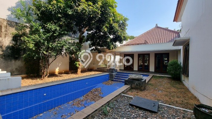 Sewa Rumah Bagus di Menteng Harga Rp 900 Juta/ Tahun Sewa Rumah Bagus di Menteng Harga Rp 900 Juta/ Tahun