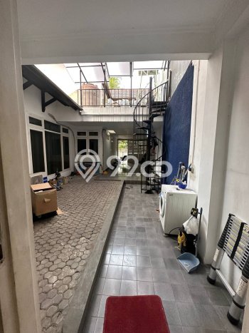 Sewa Rumah Nyaman di Menteng Siap Pakai dan Kondisi Bagus Sewa Rumah Nyaman di Menteng Siap Pakai dan Kondisi Bagus