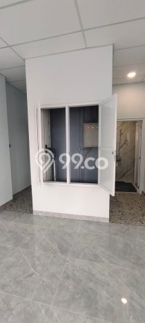 Unit Kantor Dijual di Jakarta Timur LT 279m2 & LB 726m2 Unit Kantor Dijual di Jakarta Timur LT 279m2 & LB 726m2